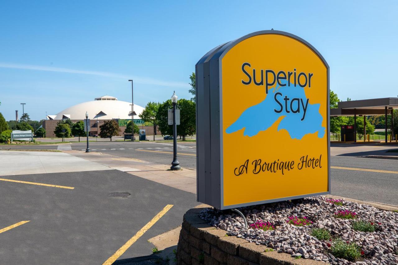 Superior Stay Hotel Маркет Екстер'єр фото